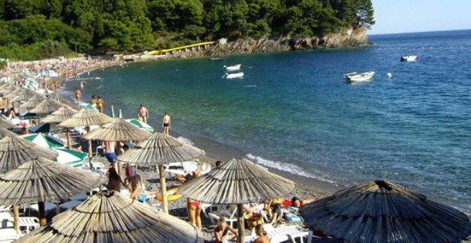Turizmi sjell rekord te ardhurash: Konsumi rritet me 4 perqind ne 2018